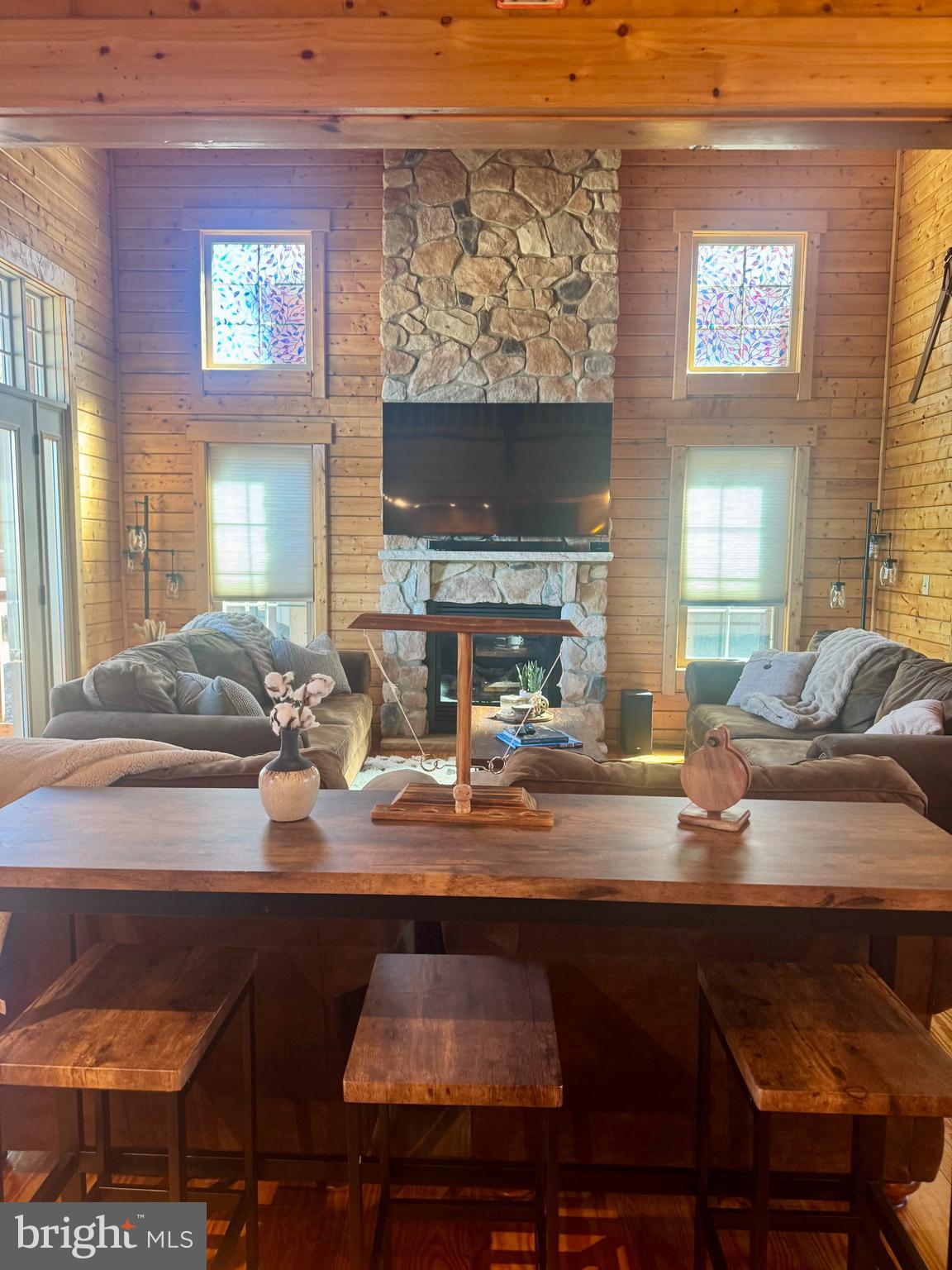 EAGLE ROCK RESORT - Residential