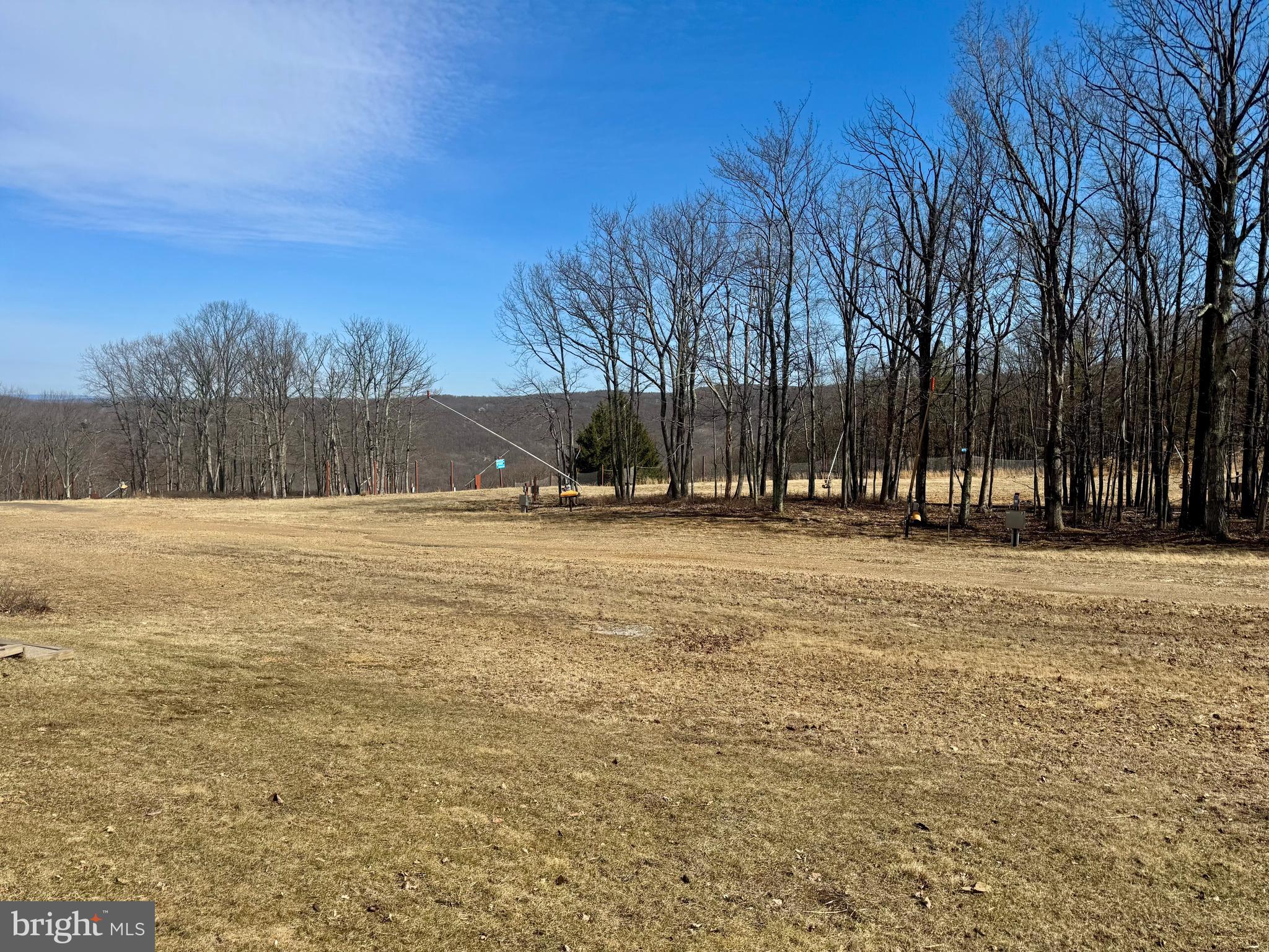 EAGLE ROCK RESORT - Residential