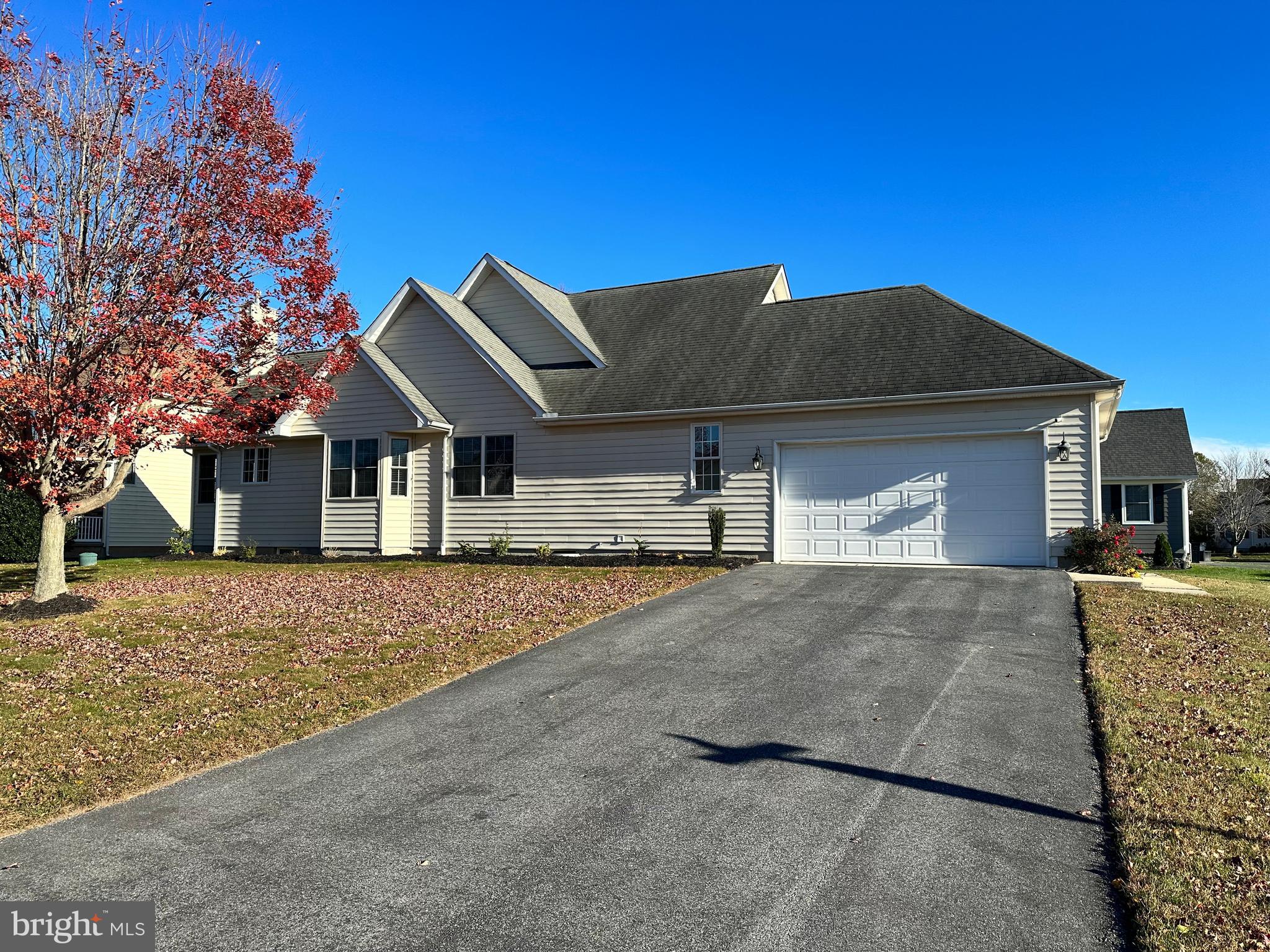 KINSALE GLEN - Residential Lease