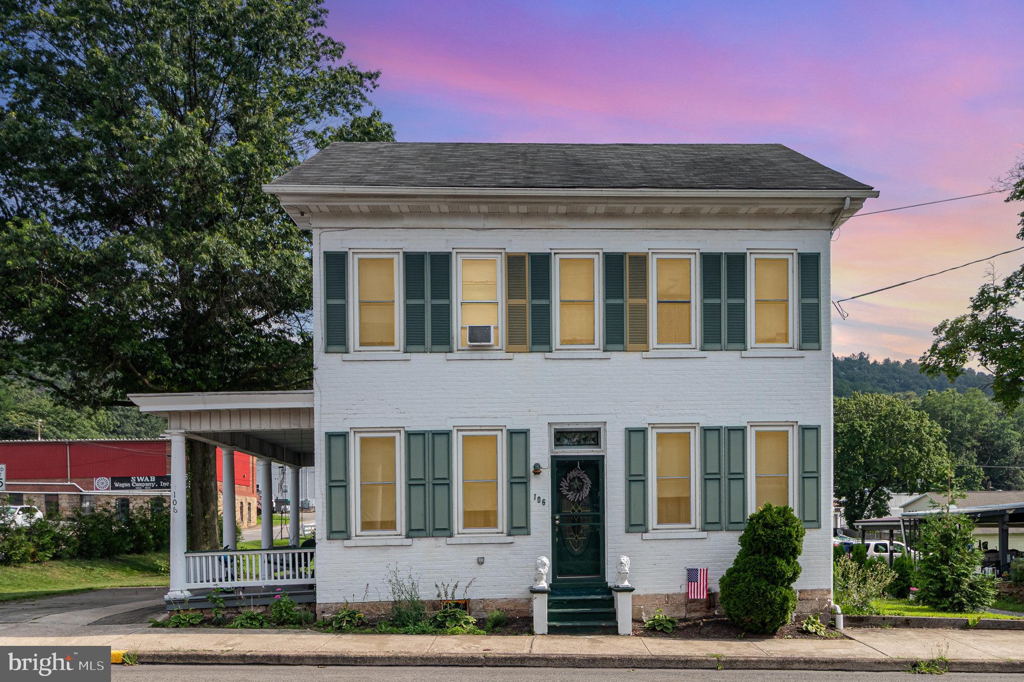 ELIZABETHVILLE BOROUGH - Residential