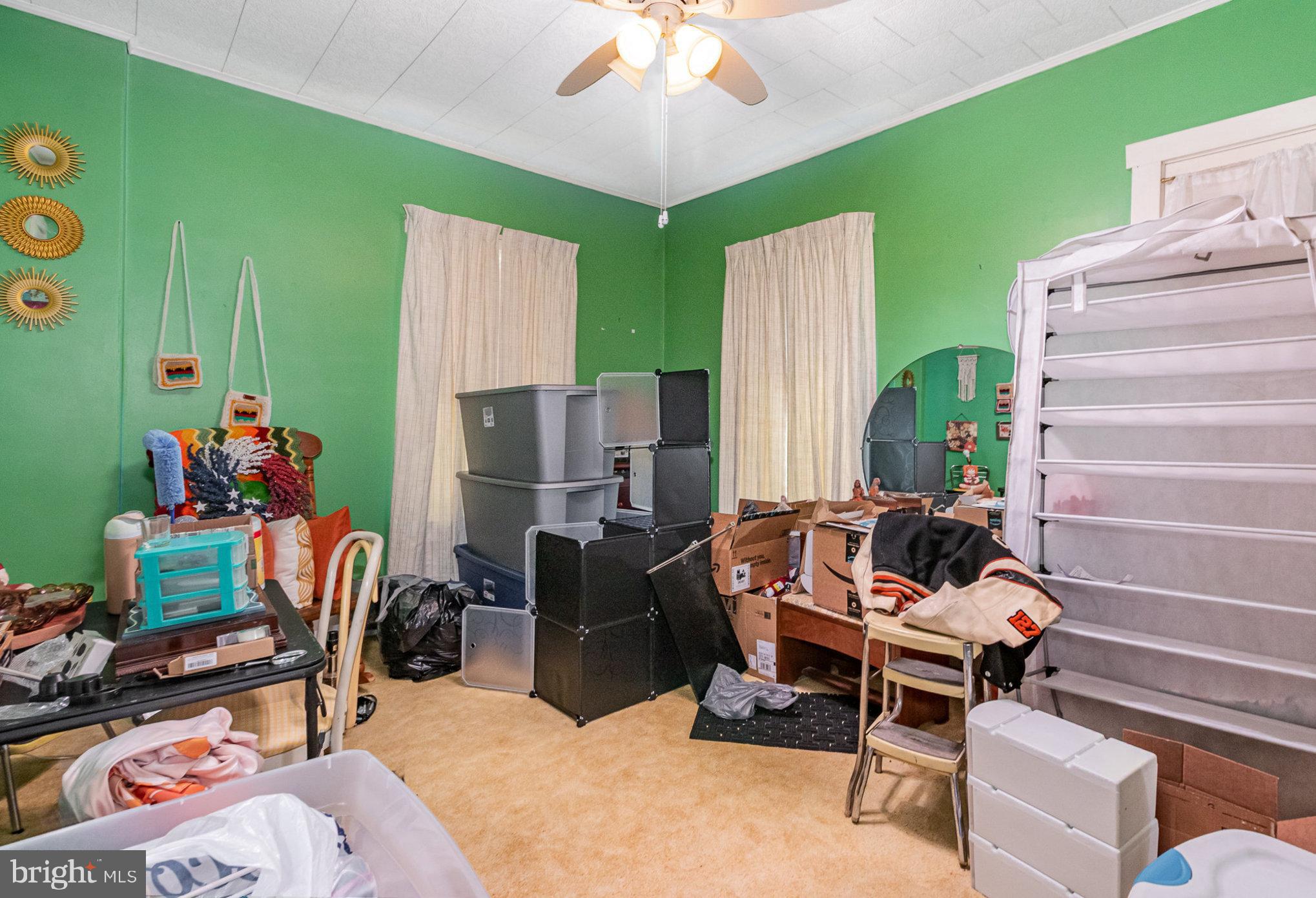 ELIZABETHVILLE BOROUGH - Residential