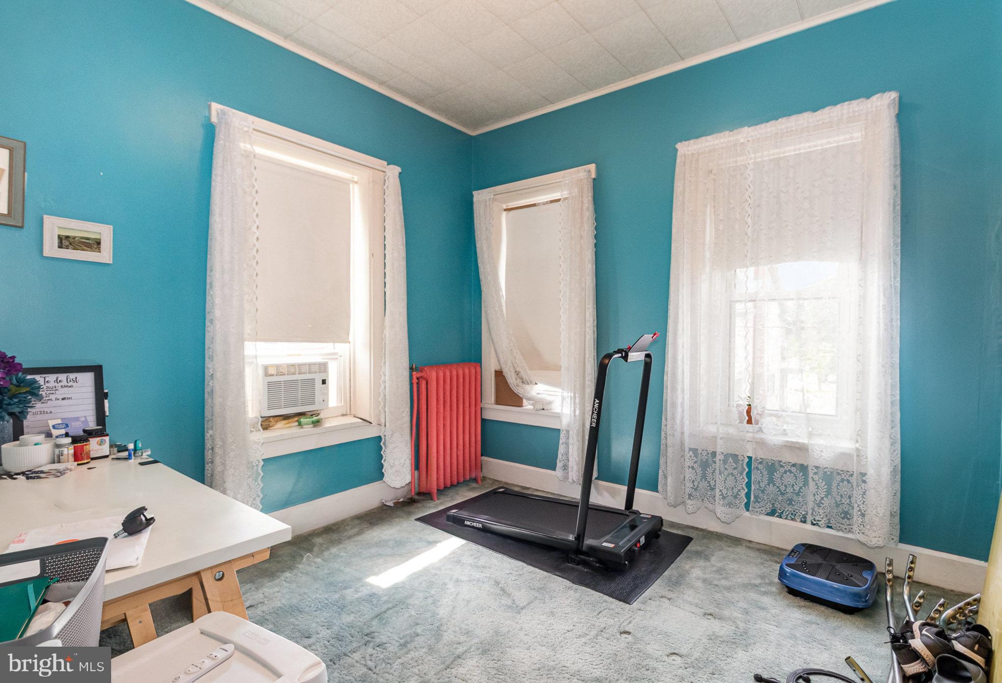 ELIZABETHVILLE BOROUGH - Residential