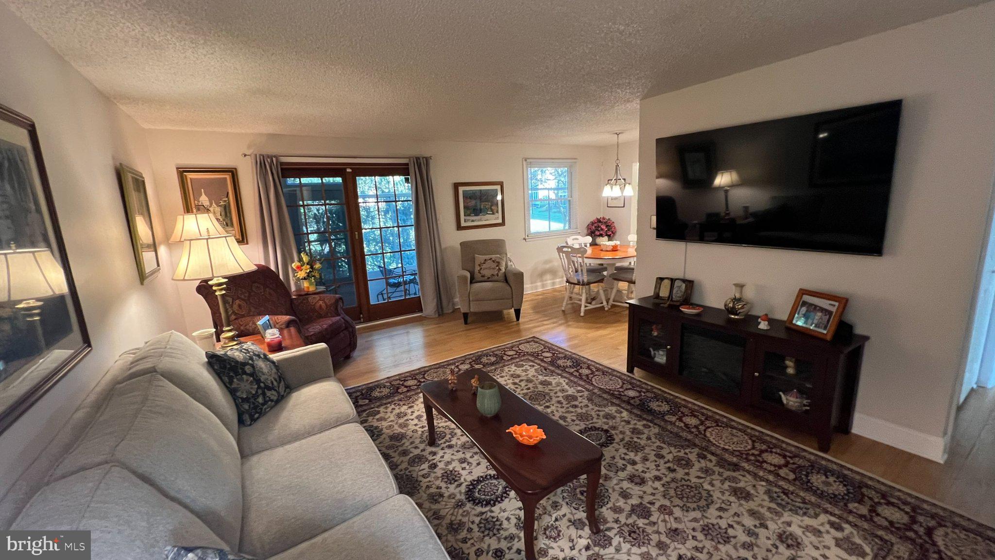 1 BEVERLY LANE A