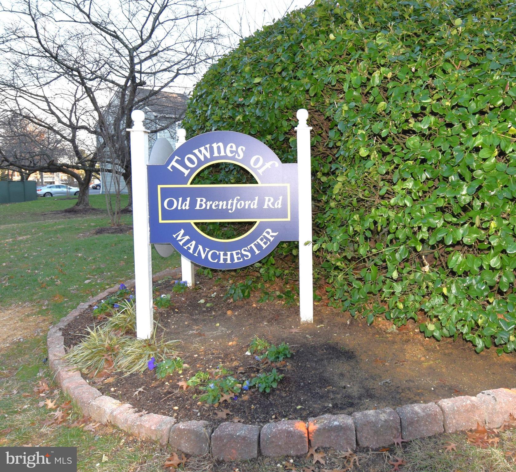 MANCHESTER LAKES - Residential Lease