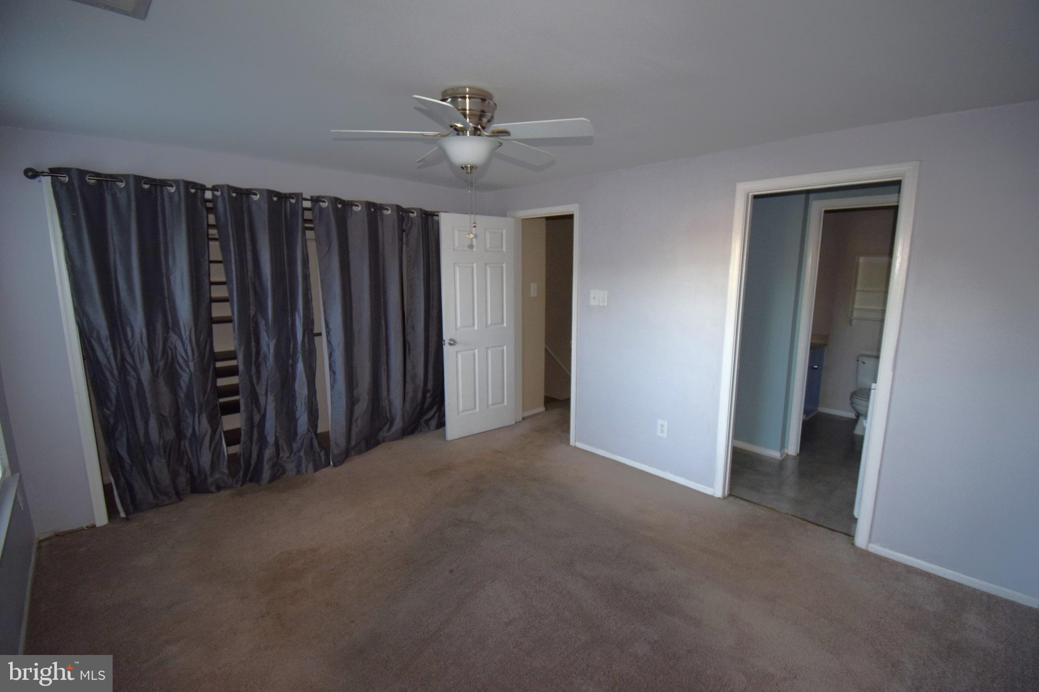 MANCHESTER LAKES - Residential Lease