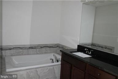 BRAMBLETON LANDBAY 3 - Residential Lease