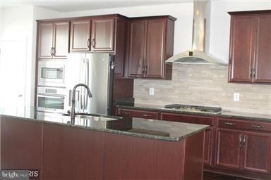 BRAMBLETON LANDBAY 3 - Residential Lease