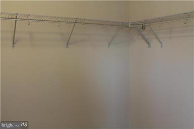 BRAMBLETON LANDBAY 3 - Residential Lease