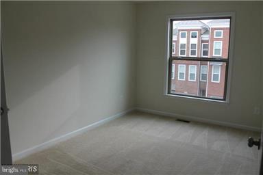 BRAMBLETON LANDBAY 3 - Residential Lease