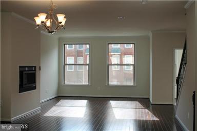 BRAMBLETON LANDBAY 3 - Residential Lease