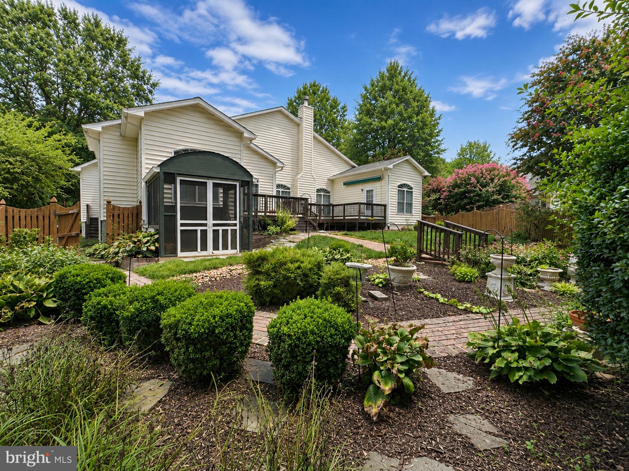 10799 GLEN MIST LANE