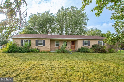 Homes For Sale - 352 Woodchuck Lane<br/> WINCHESTER, VA 22602