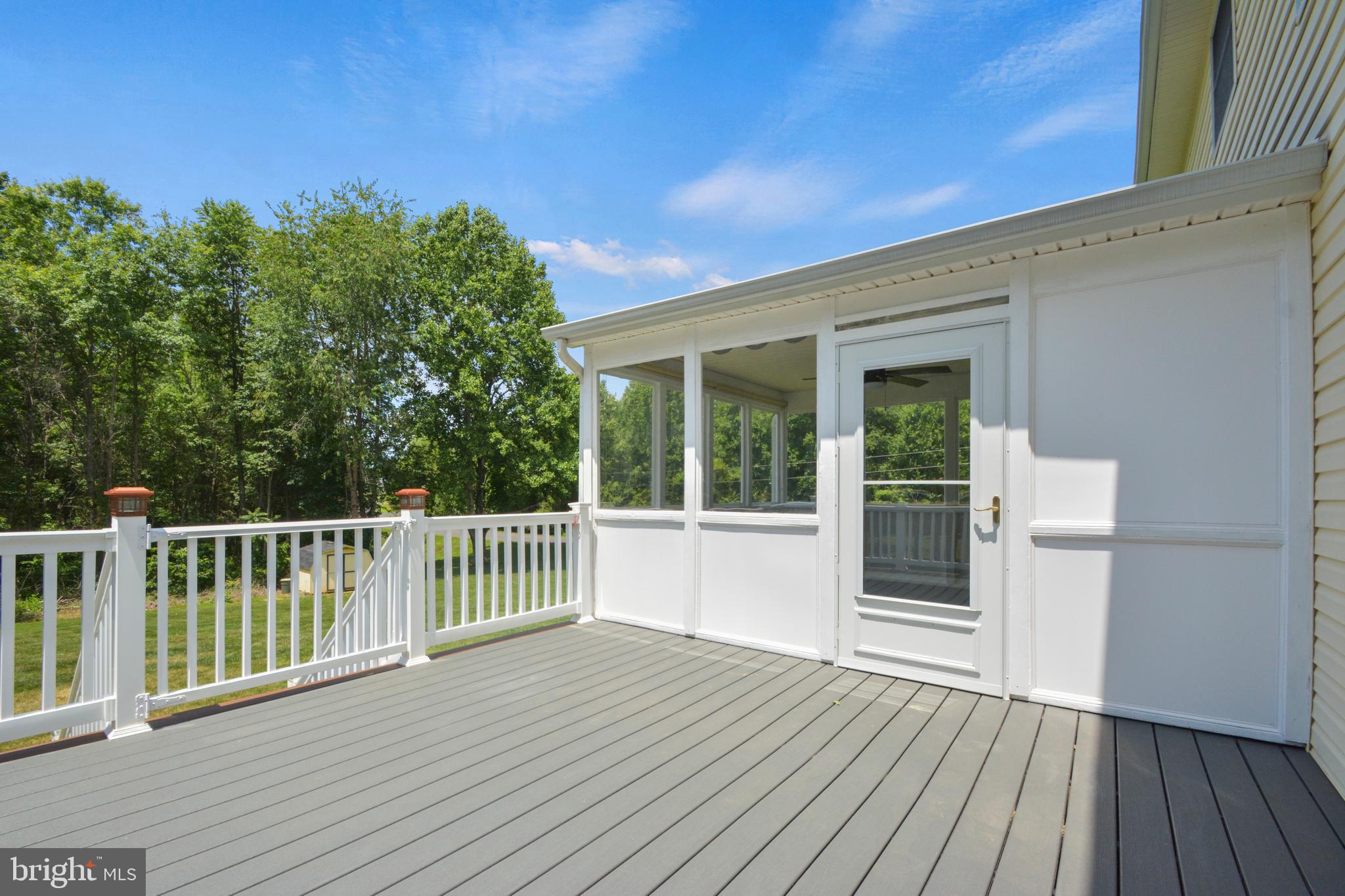 DUTCH HOLLOW - Residential