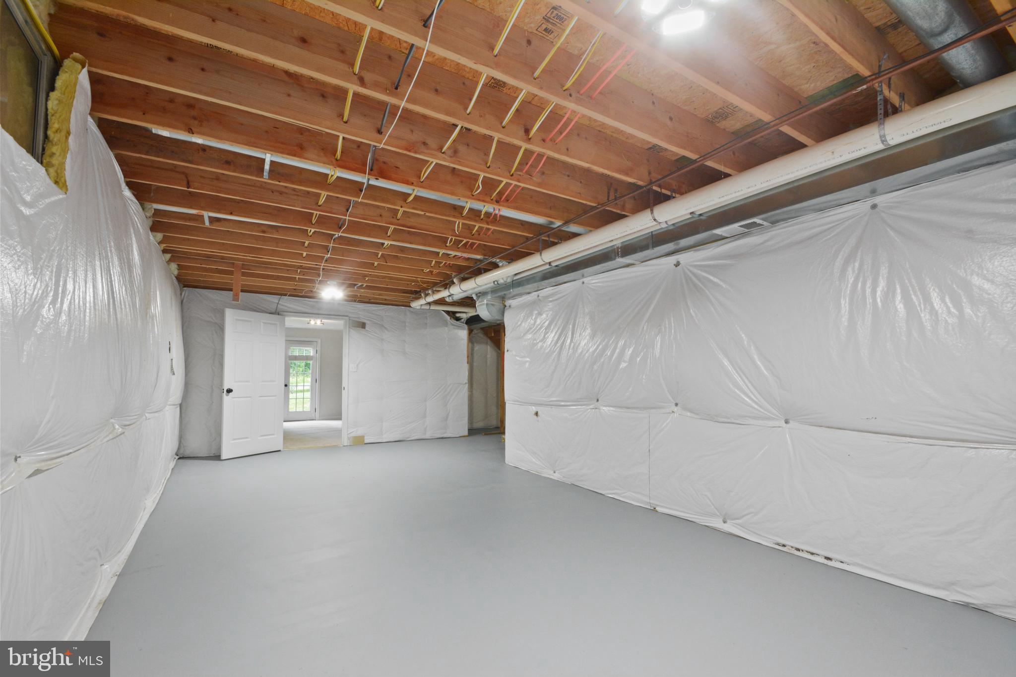 DUTCH HOLLOW - Residential