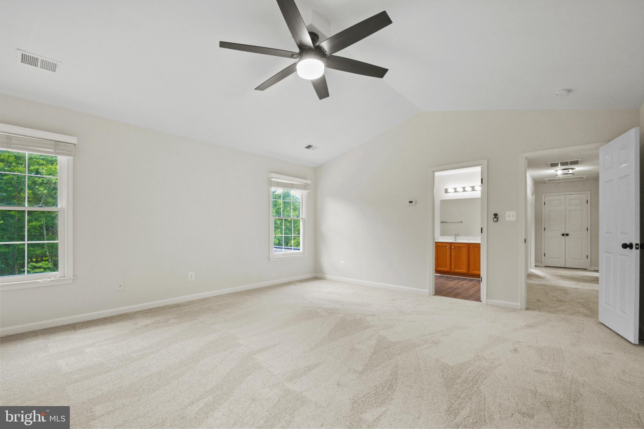 DUTCH HOLLOW - Residential