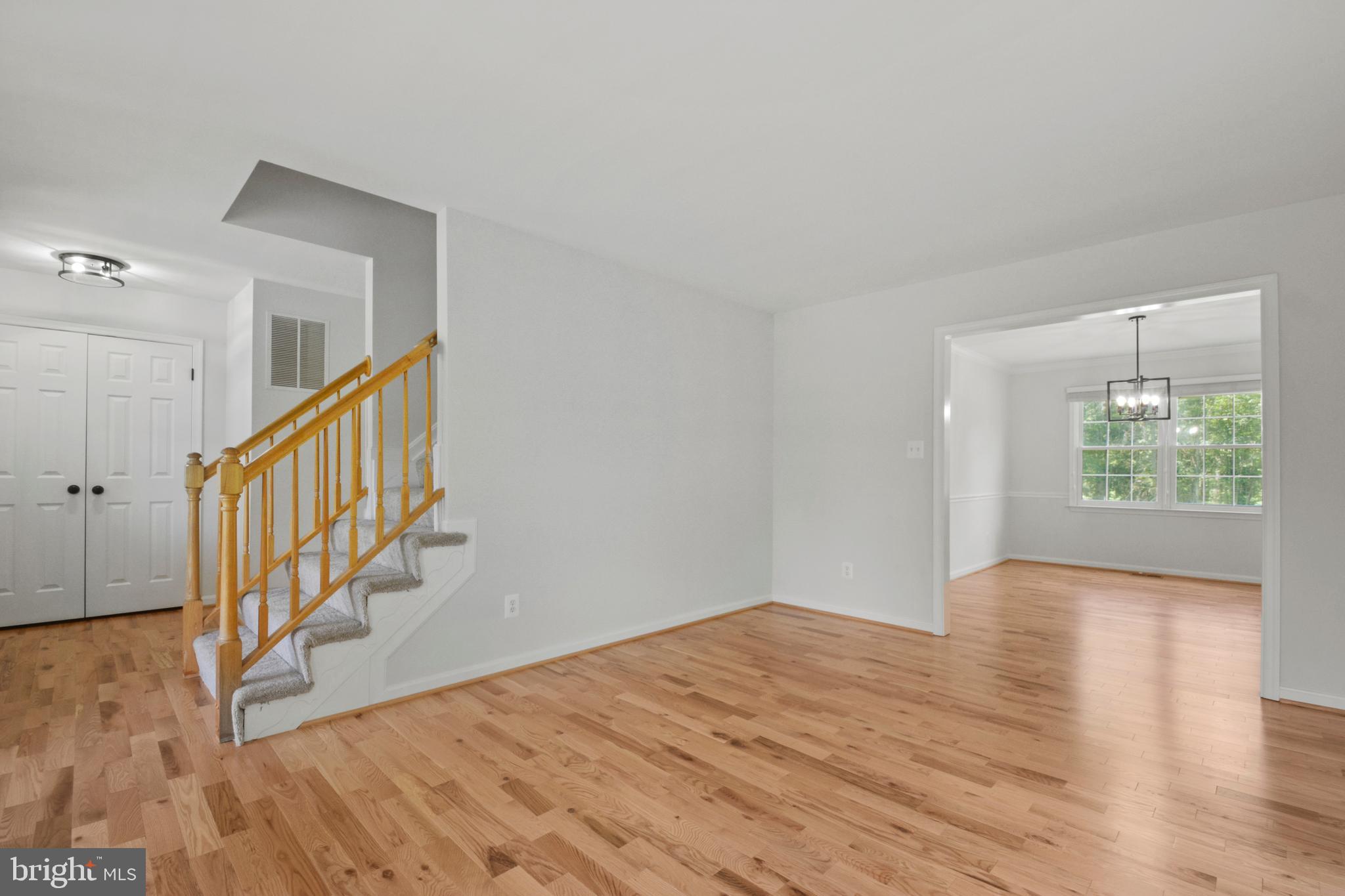 DUTCH HOLLOW - Residential