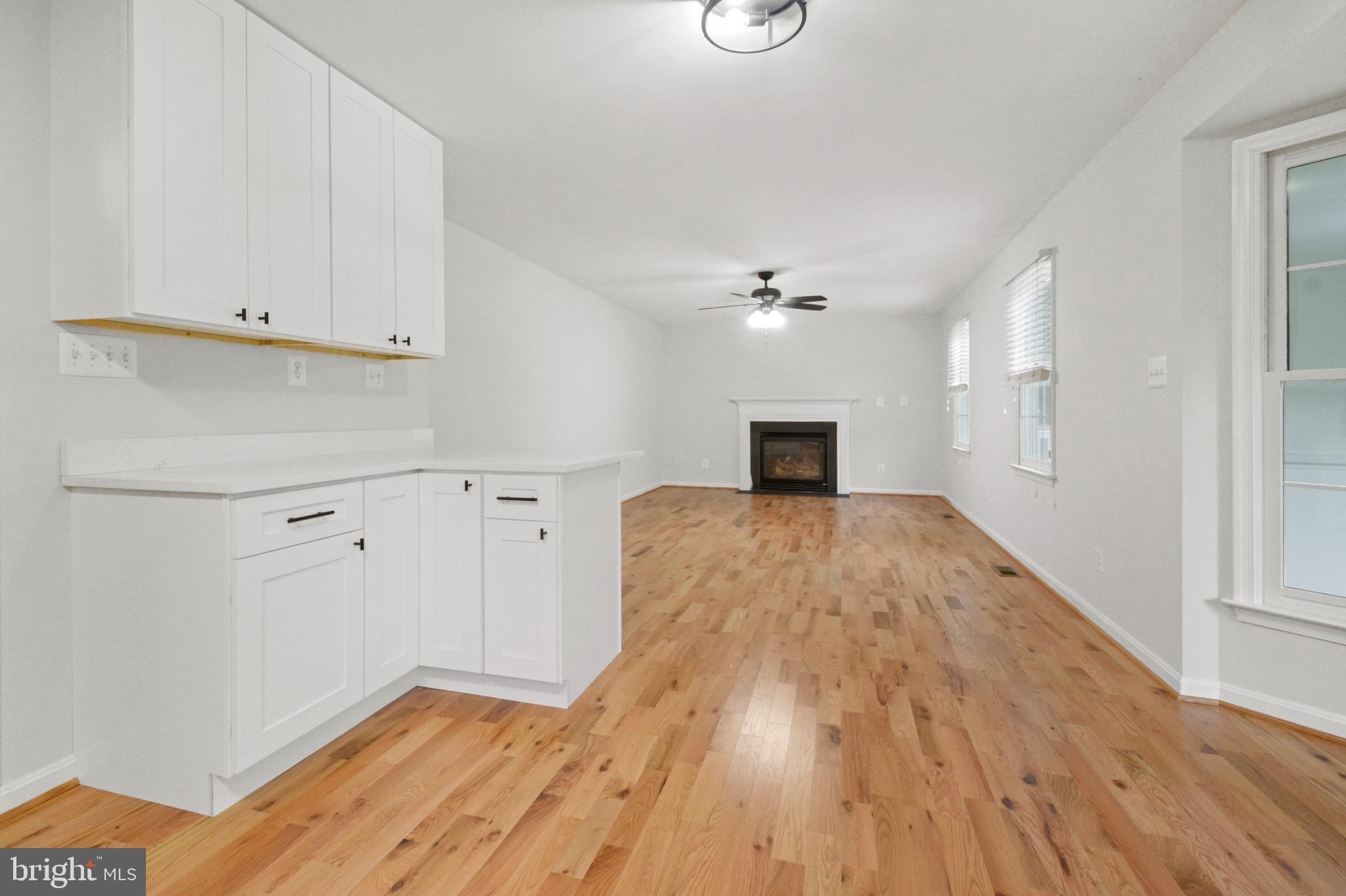 DUTCH HOLLOW - Residential