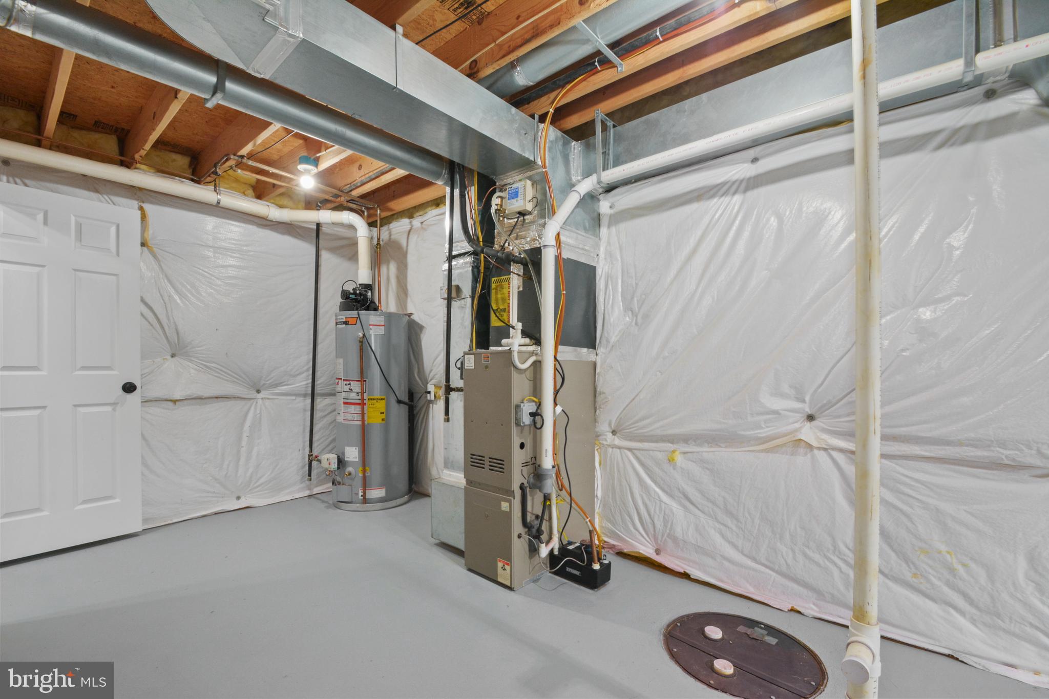 DUTCH HOLLOW - Residential