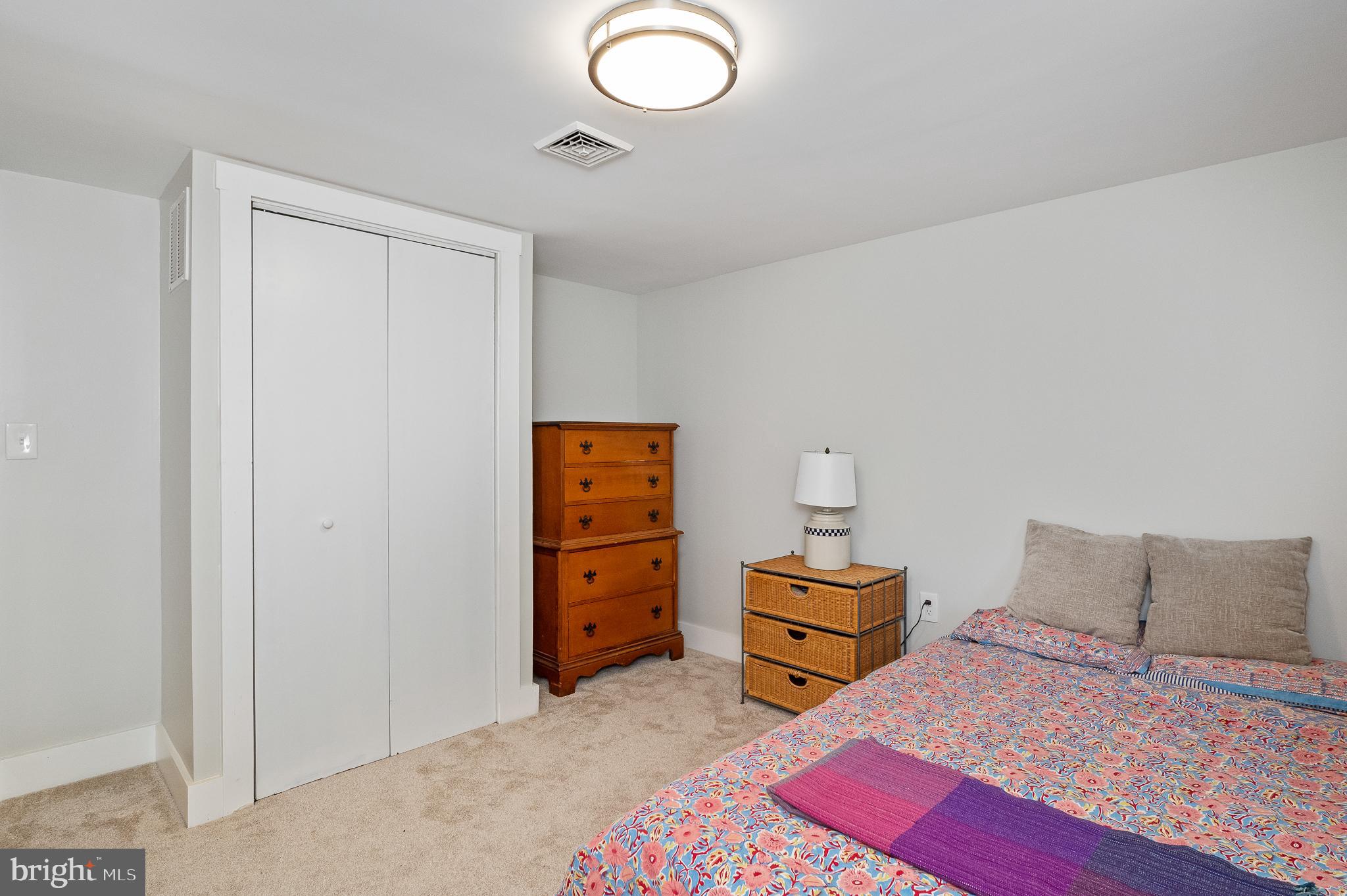 PERRYVILLE - Residential