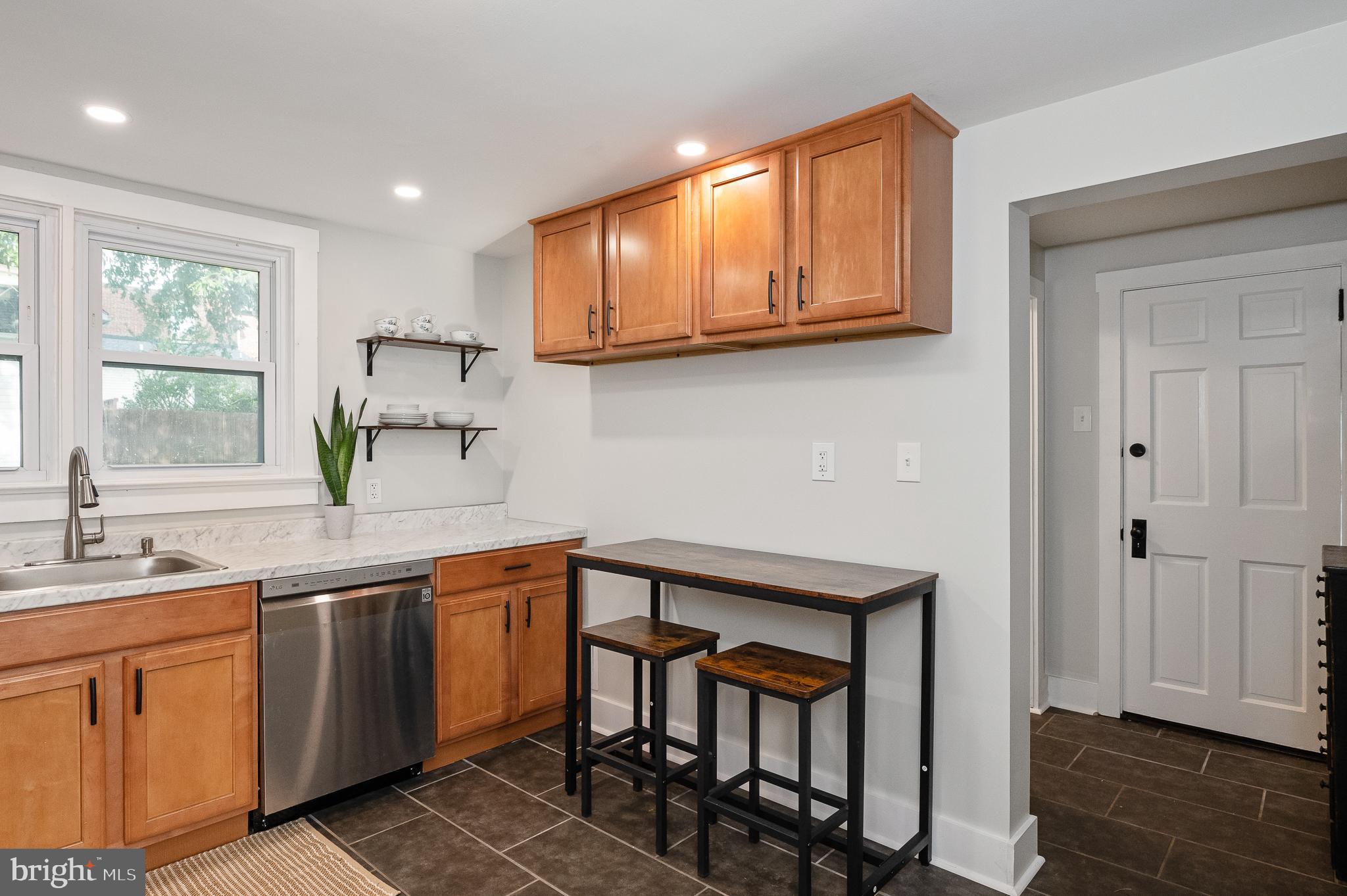 PERRYVILLE - Residential