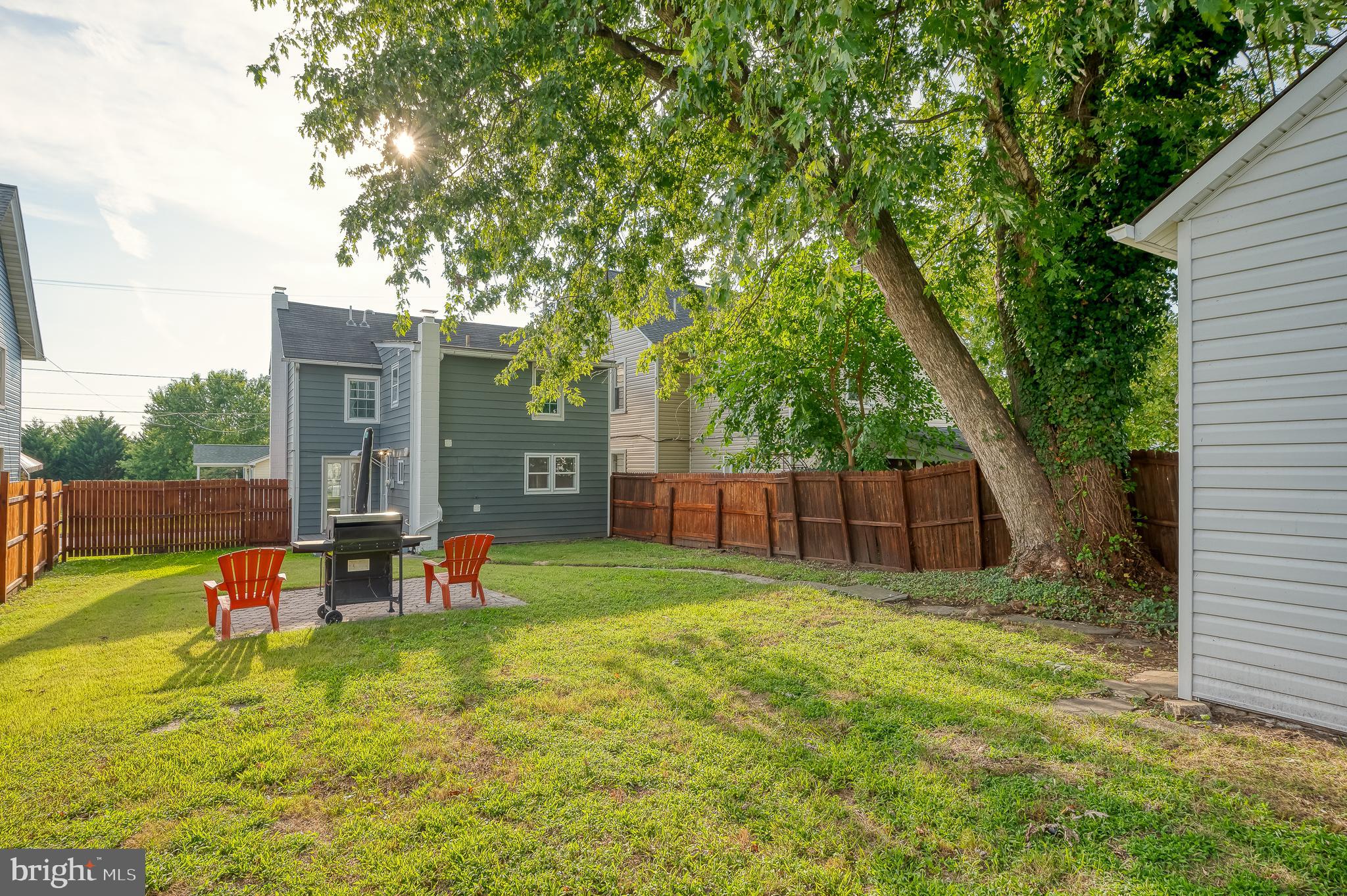 PERRYVILLE - Residential