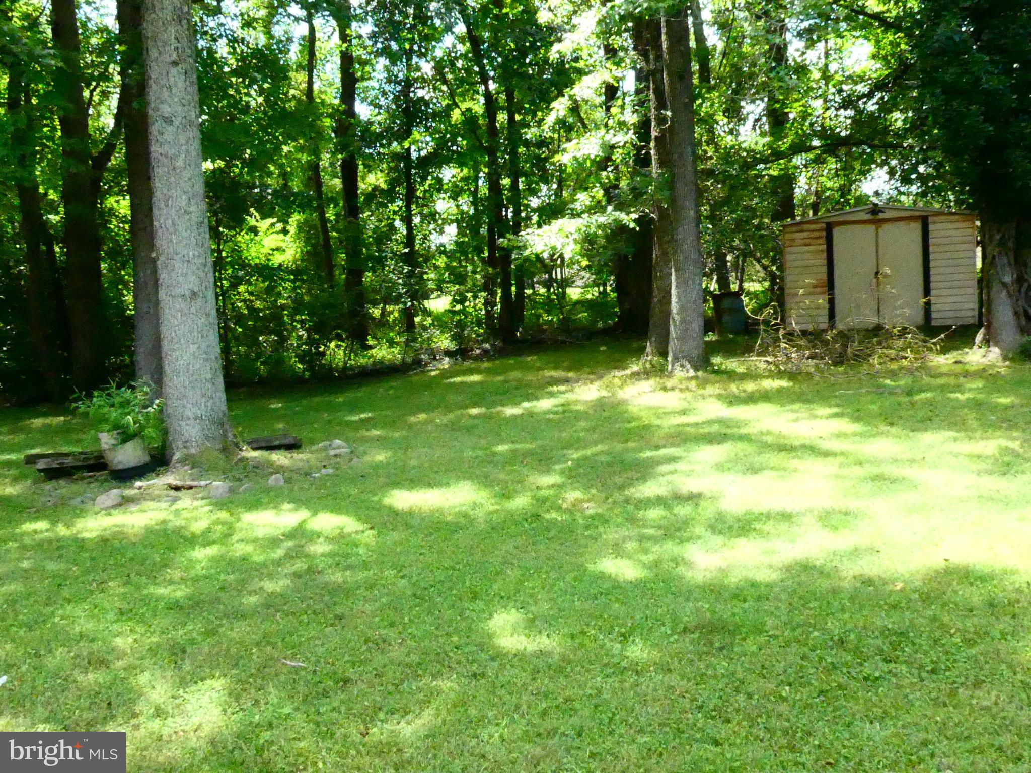 CRESTVIEW MANOR - Residential