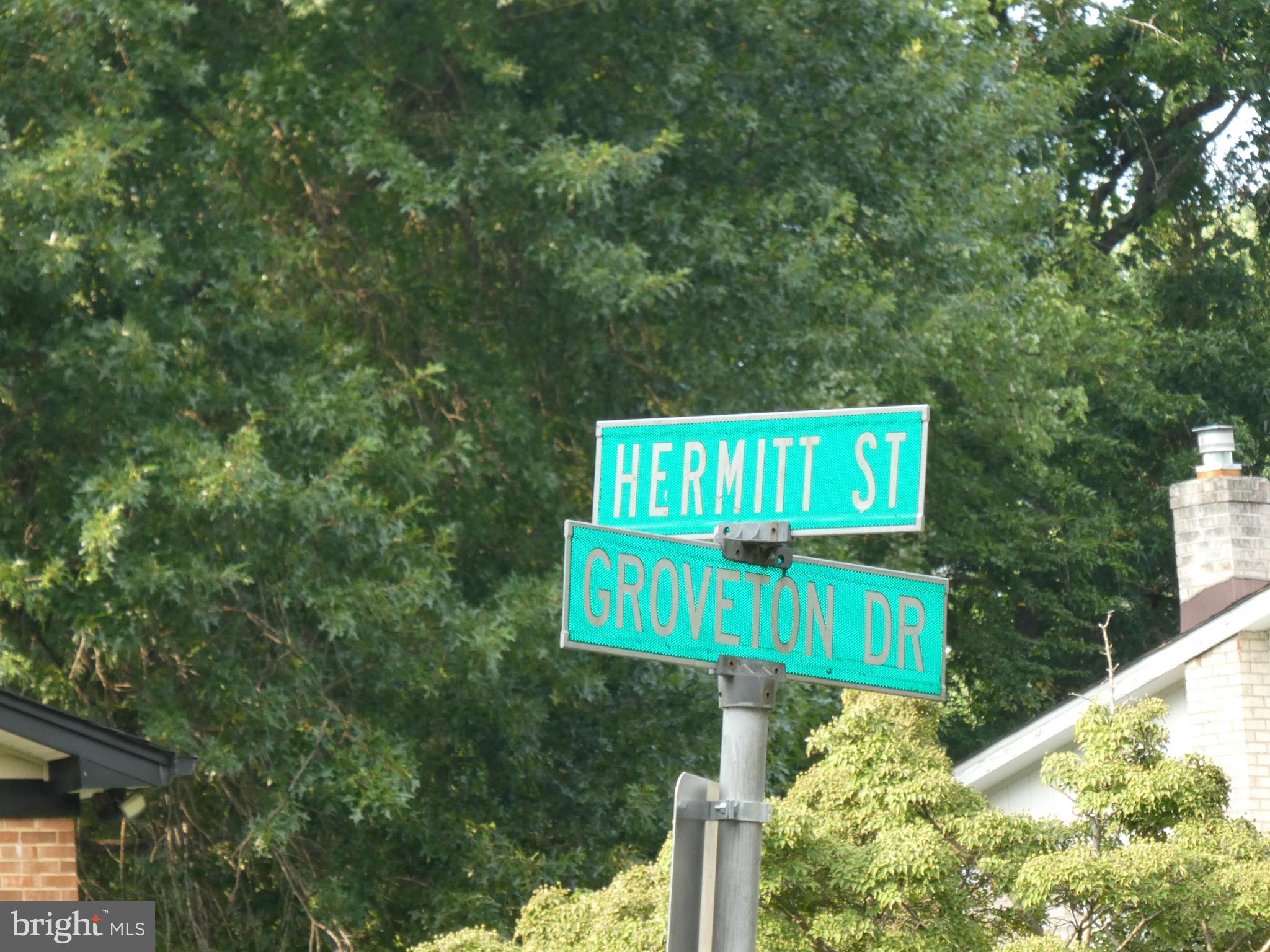 CRESTVIEW MANOR - Residential