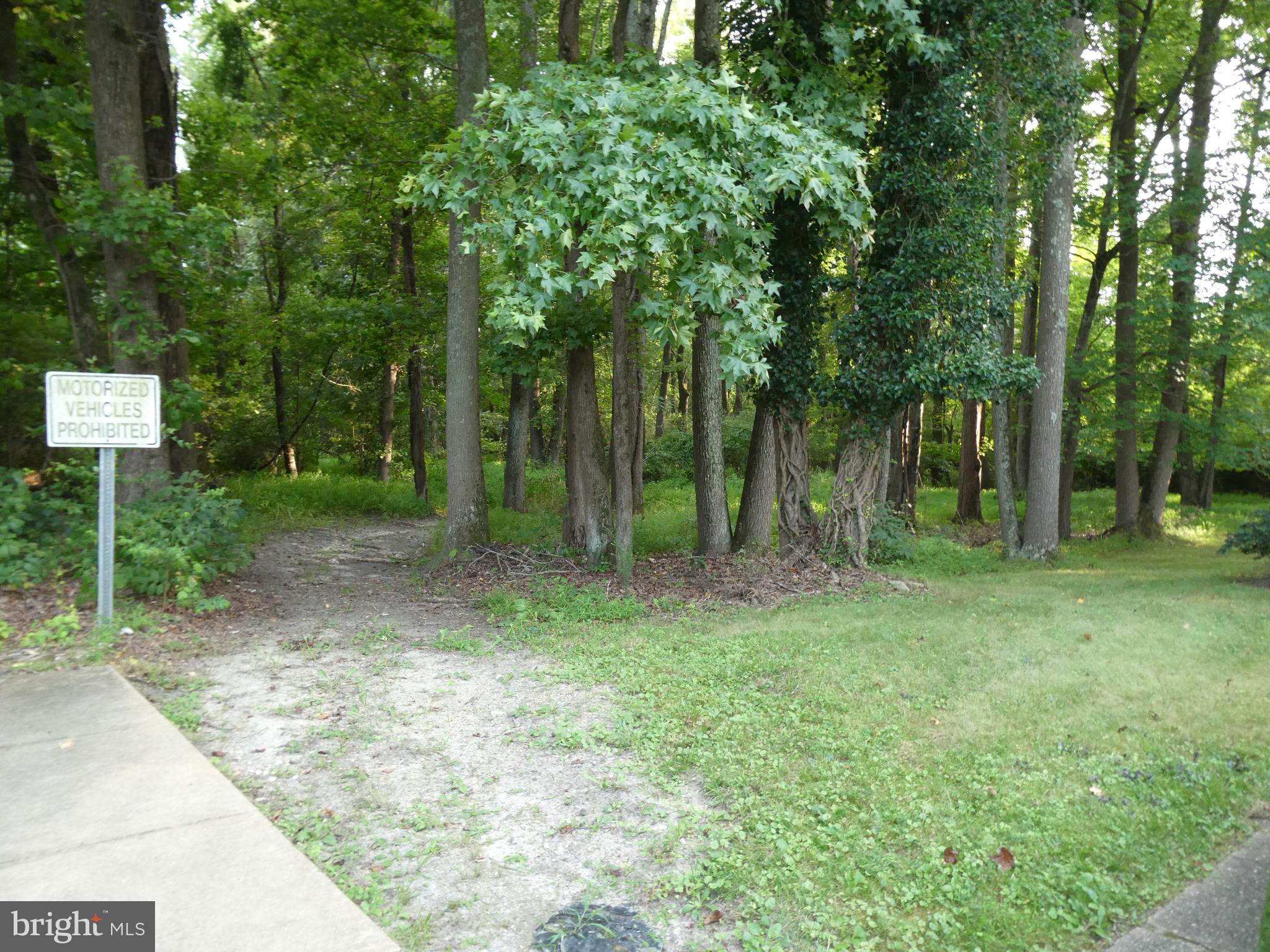 CRESTVIEW MANOR - Residential