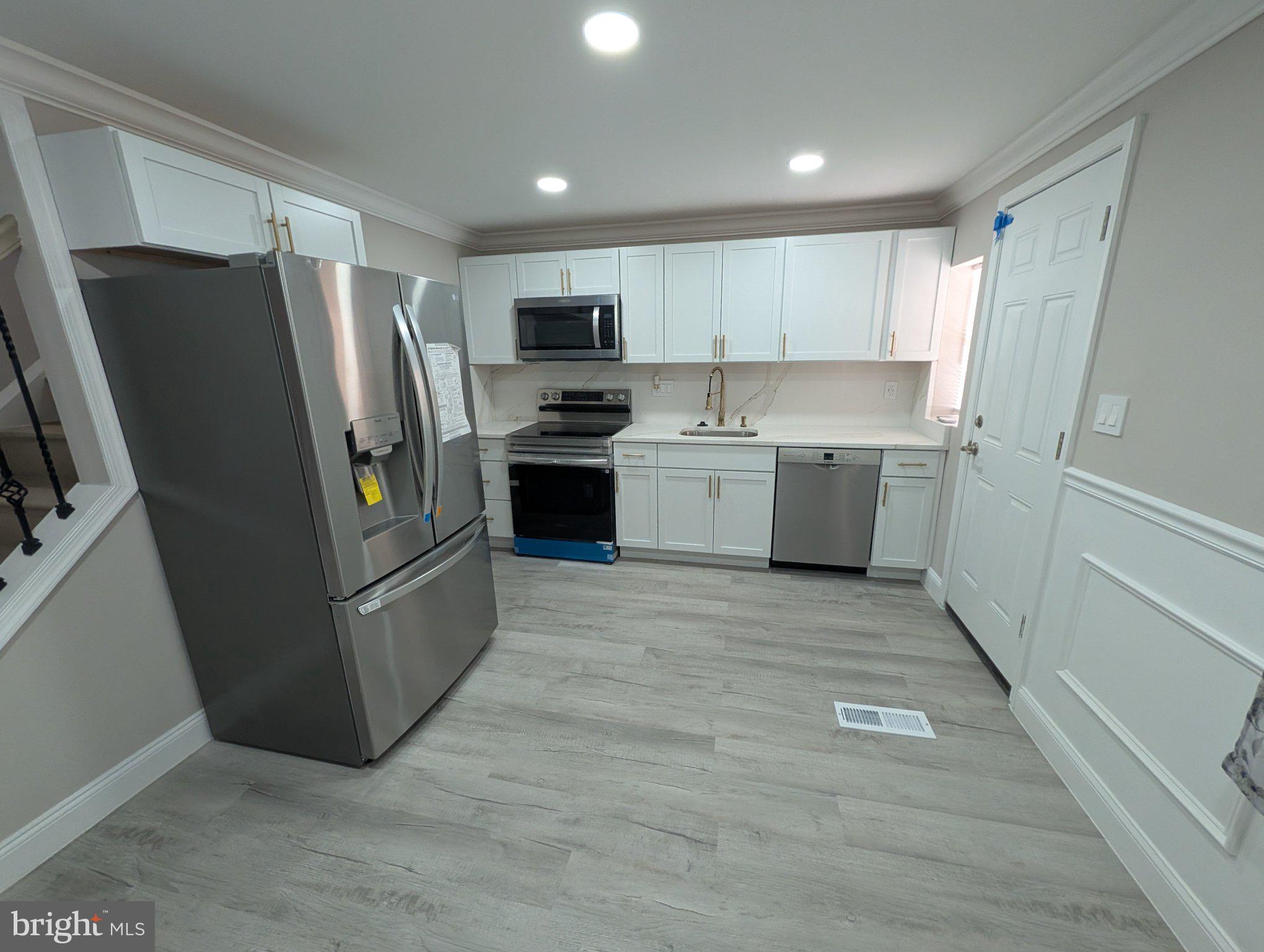 PARKSIDE - Residential