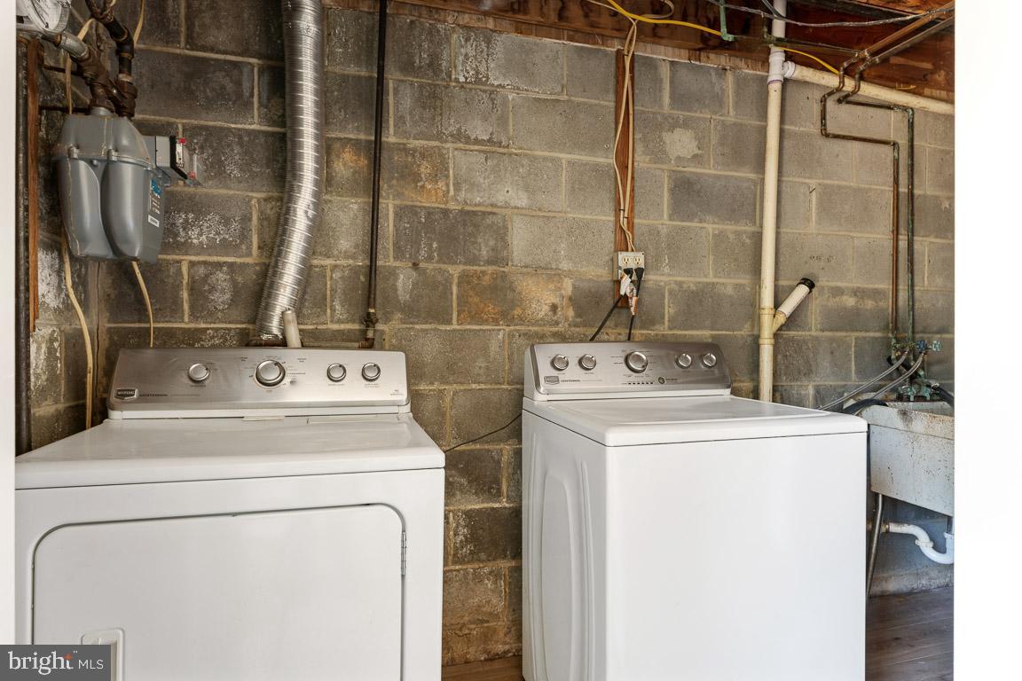 STILLMEADOWS CONDO - Residential