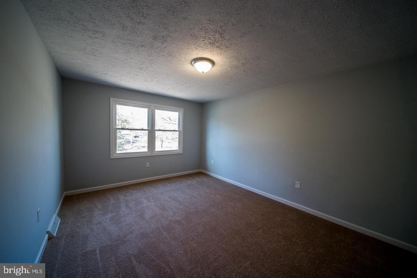 BEVERLY ESTATES - Residential