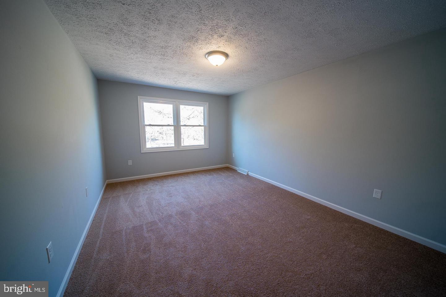 BEVERLY ESTATES - Residential