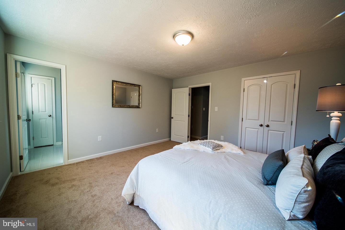 BEVERLY ESTATES - Residential