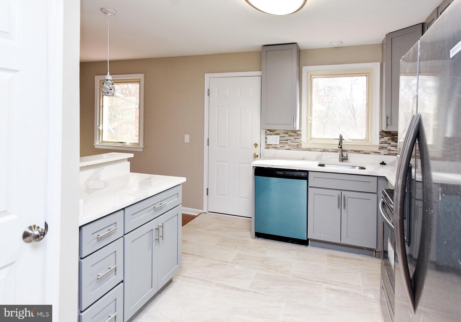 FORT WASHINGTON ESTATES - Residential