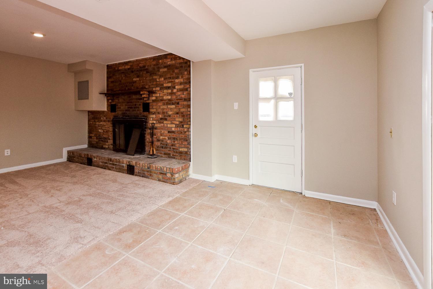 FORT WASHINGTON ESTATES - Residential