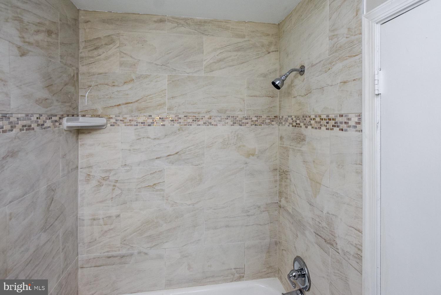 FORT WASHINGTON ESTATES - Residential