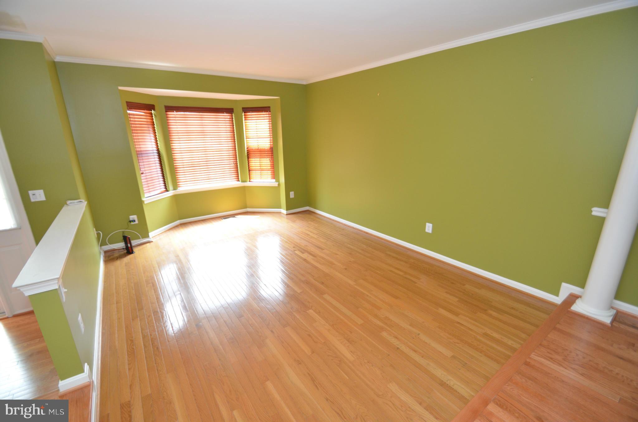 GLENWOOD MEWS - Residential Lease