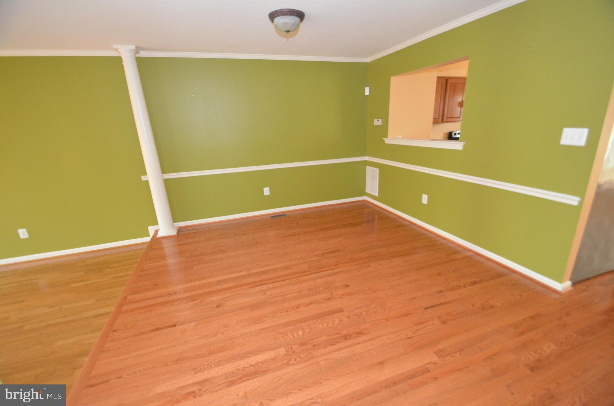 GLENWOOD MEWS - Residential Lease