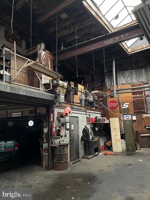 636 TREE STREET 40
