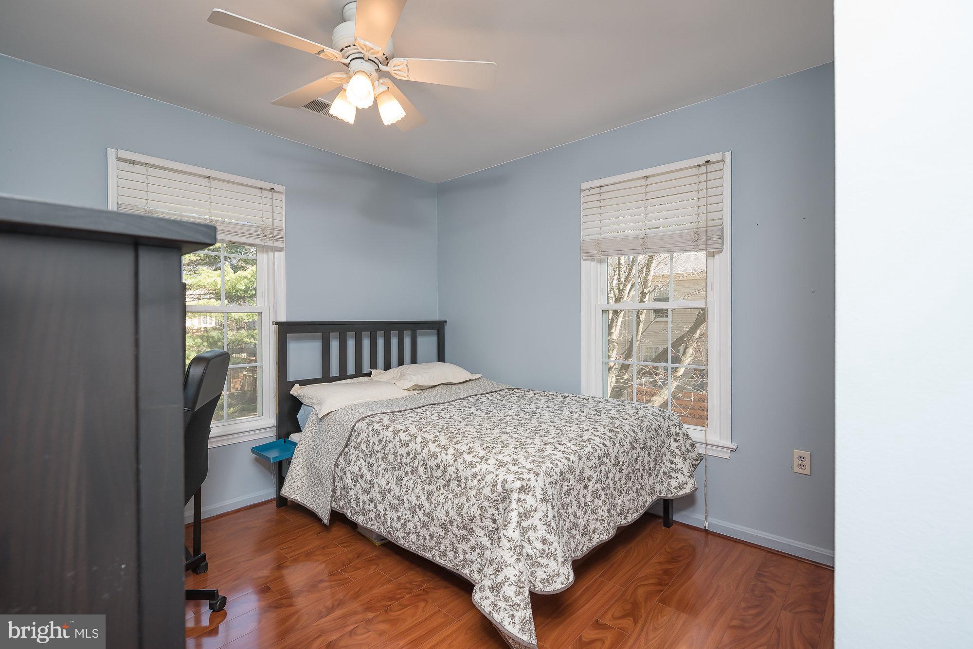 COLONY PARK - Residential