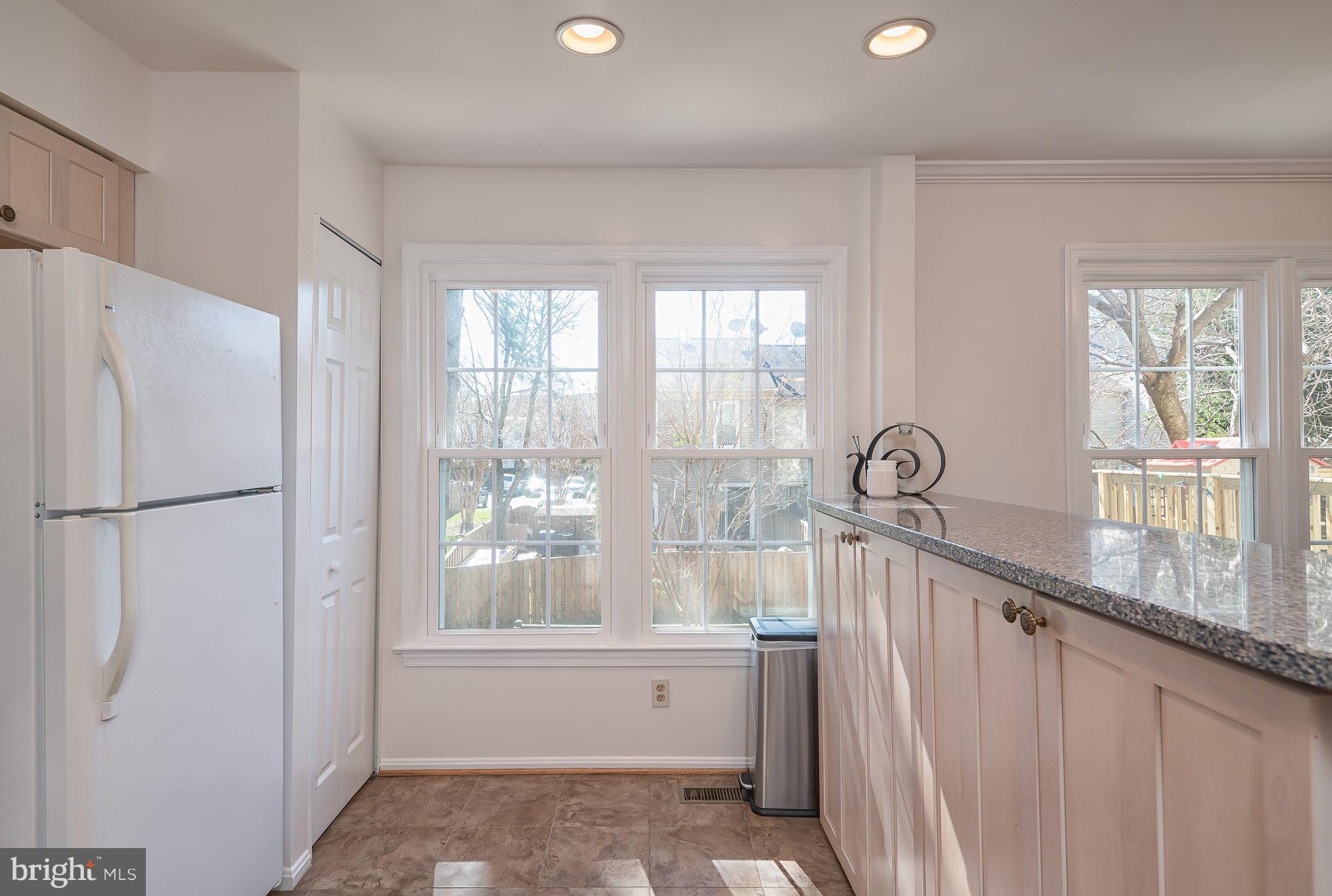 COLONY PARK - Residential