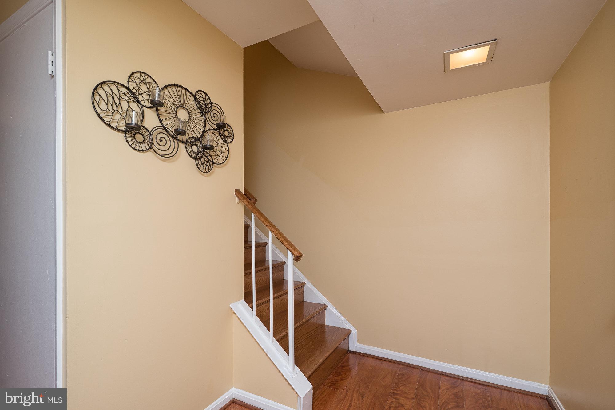 COLONY PARK - Residential