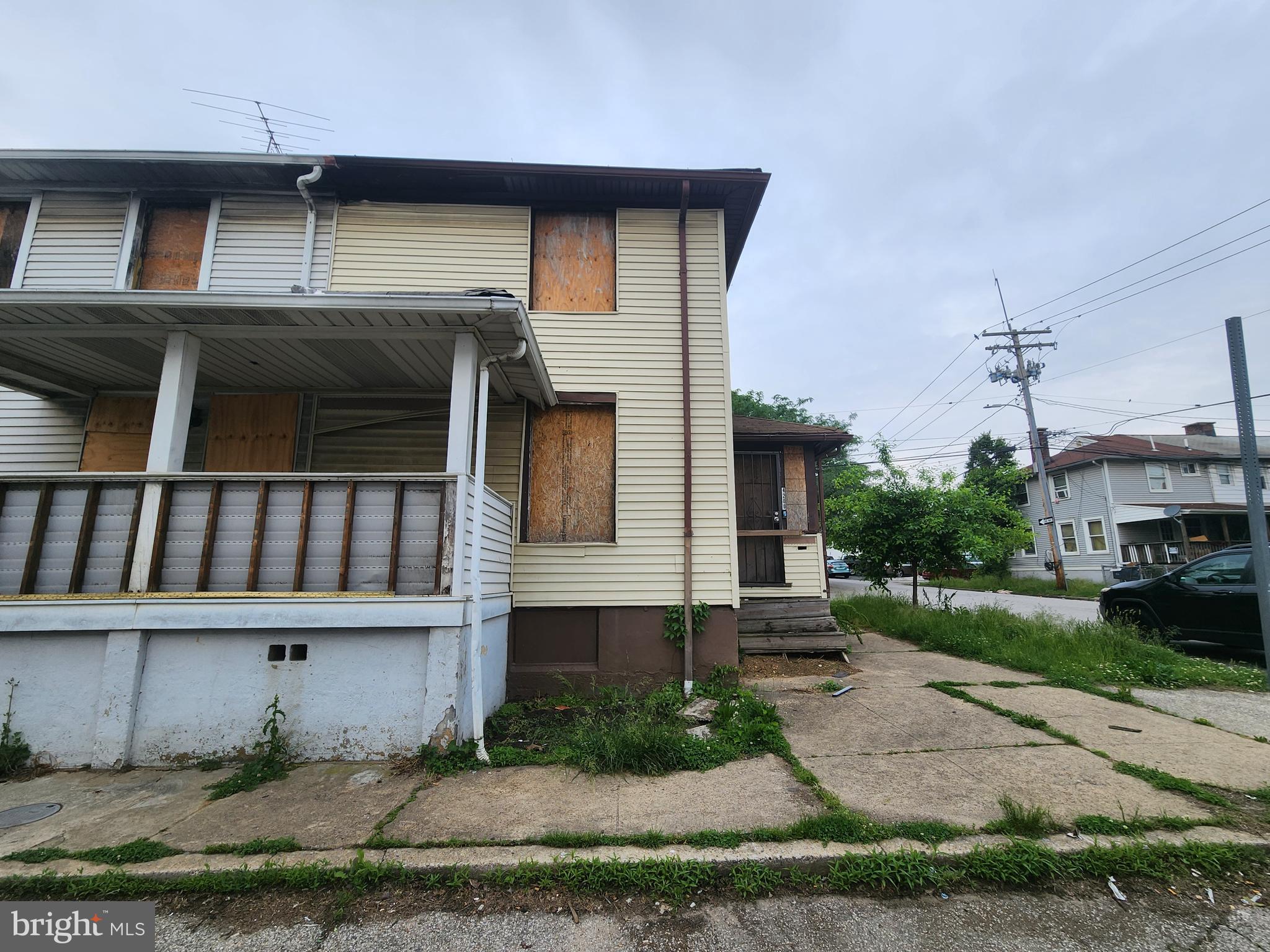 4200 MORRISON