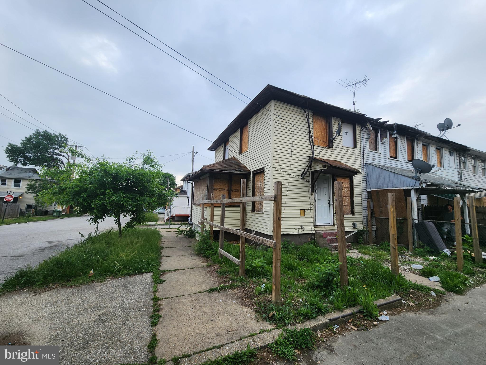 4200 MORRISON