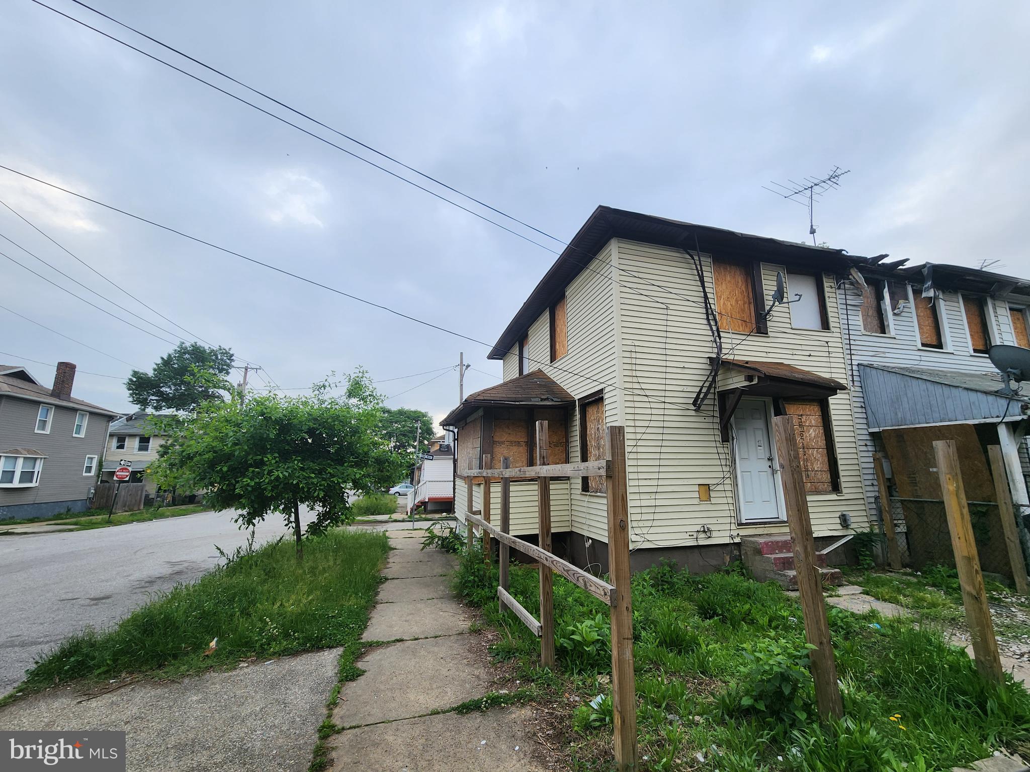 4200 MORRISON
