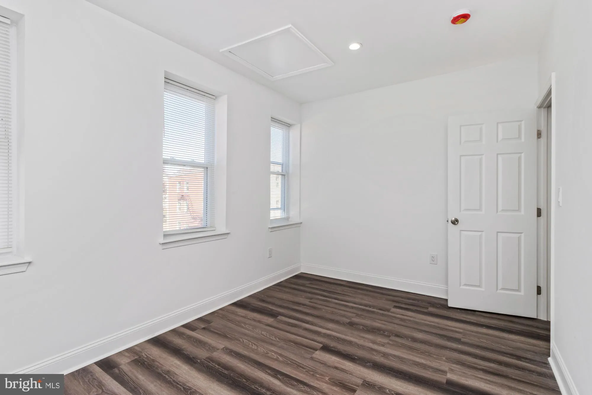 Baltimore, Maryland 21217, United States, 7 Bedrooms Bedrooms, ,4 BathroomsBathrooms,Residential,Coming Soon,244242