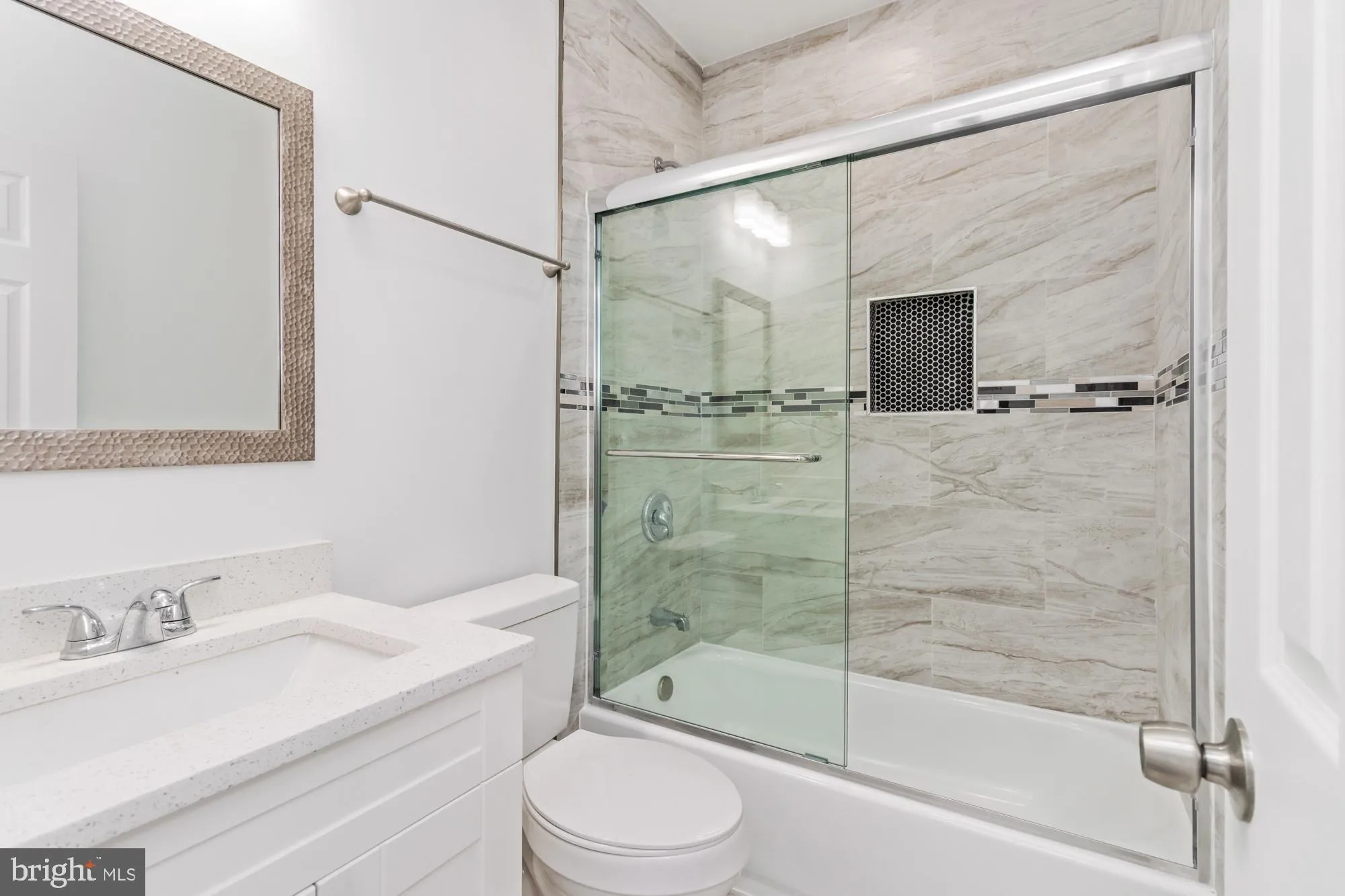 Baltimore, Maryland 21217, United States, 7 Bedrooms Bedrooms, ,4 BathroomsBathrooms,Residential,Coming Soon,244242