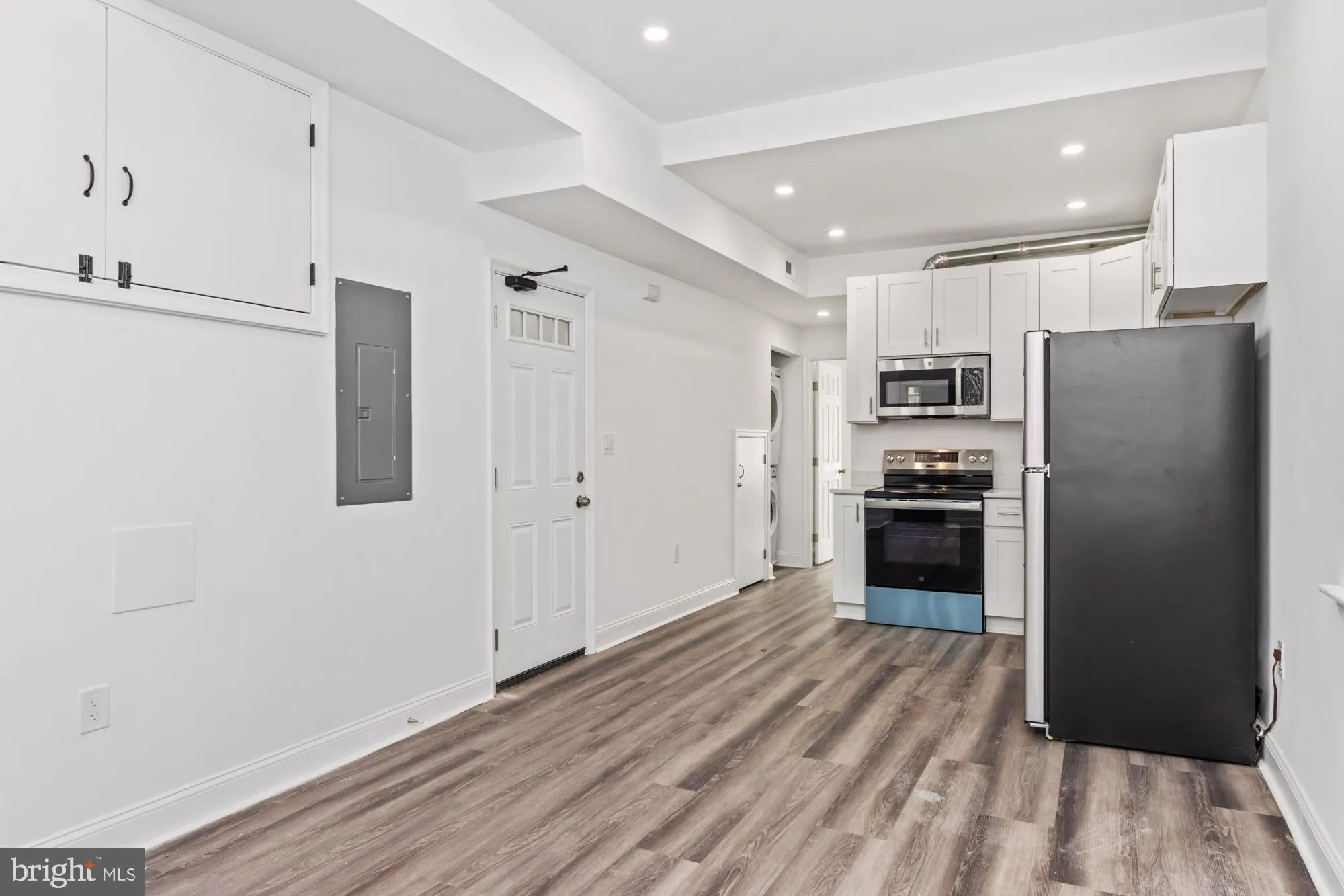 Baltimore, Maryland 21217, United States, 7 Bedrooms Bedrooms, ,4 BathroomsBathrooms,Residential,Coming Soon,244242