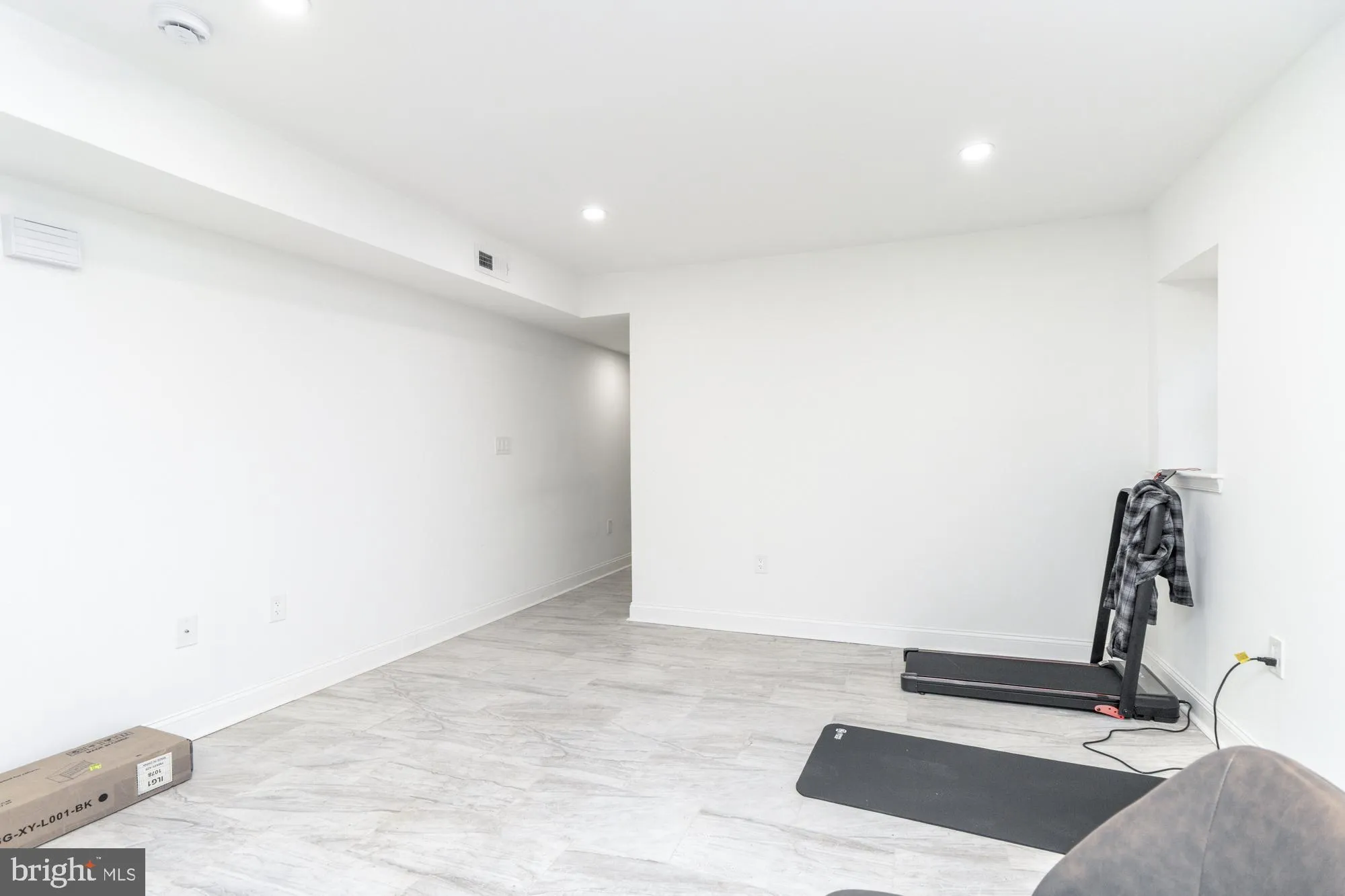 Baltimore, Maryland 21217, United States, 7 Bedrooms Bedrooms, ,4 BathroomsBathrooms,Residential,Coming Soon,244242