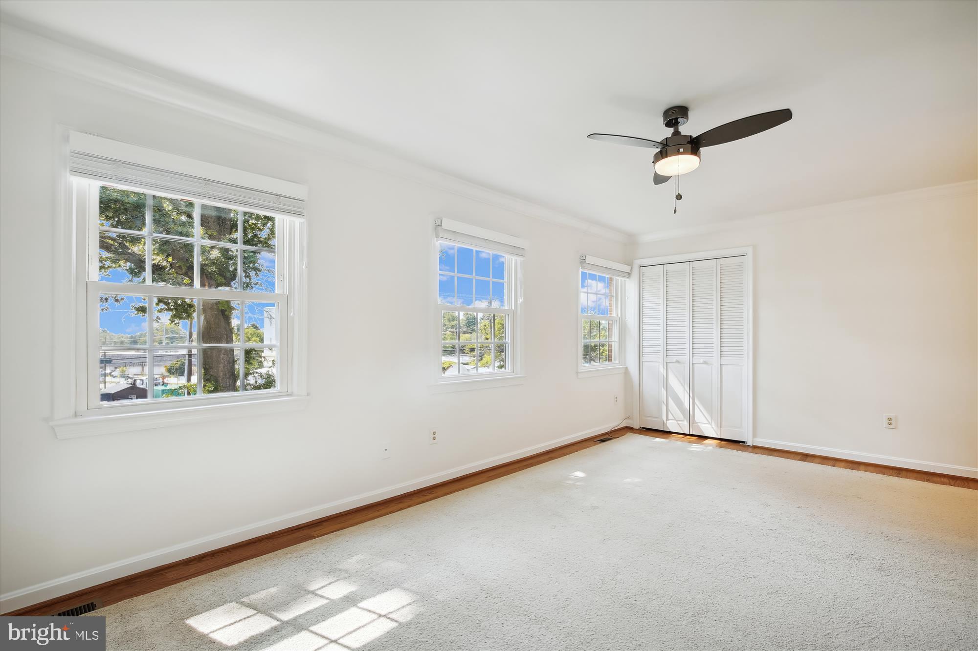 FALLS PLACE TOWNHOUSES - Residential